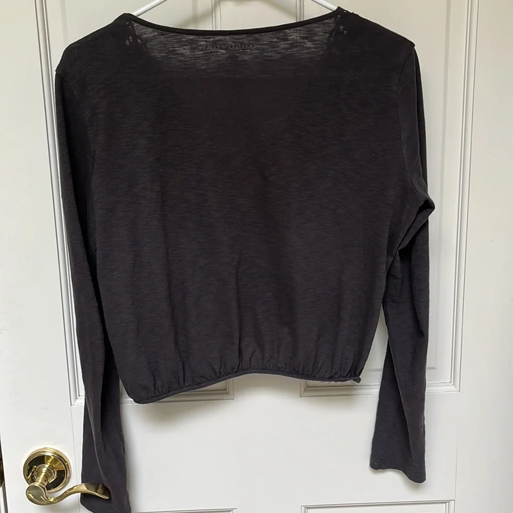 American Eagle Outfitters Tie Up Lace Long Sleeves Top